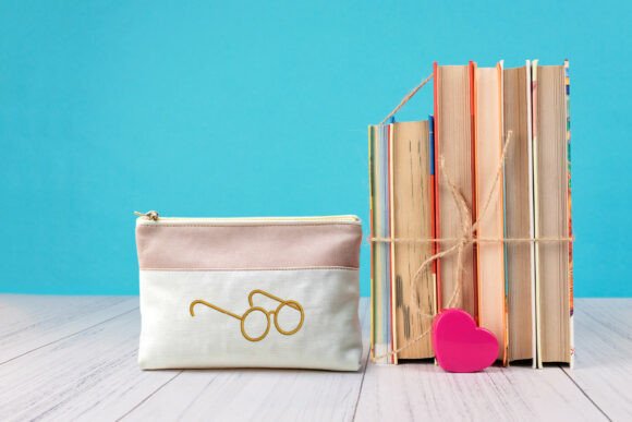 Angled Round Glasses Mini Embroidery Review for Personalized Gift Makers